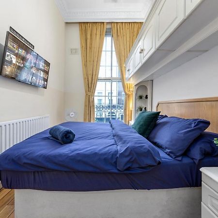 Flat In Baker Street Apartment London Exterior photo